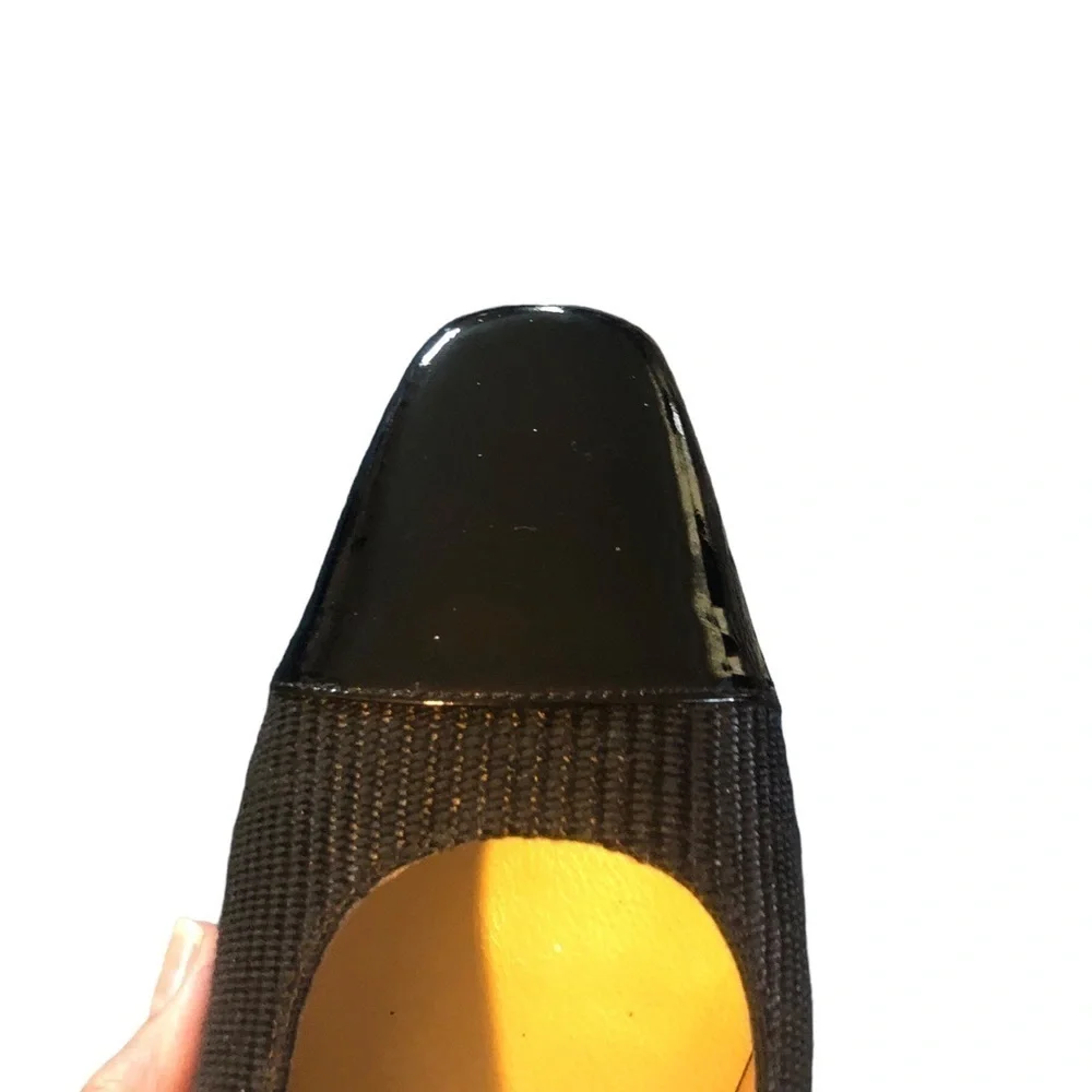 Etienne Aigner Strada Tailored Patent Leather Cap Toe Pump 8.5M Classic Core